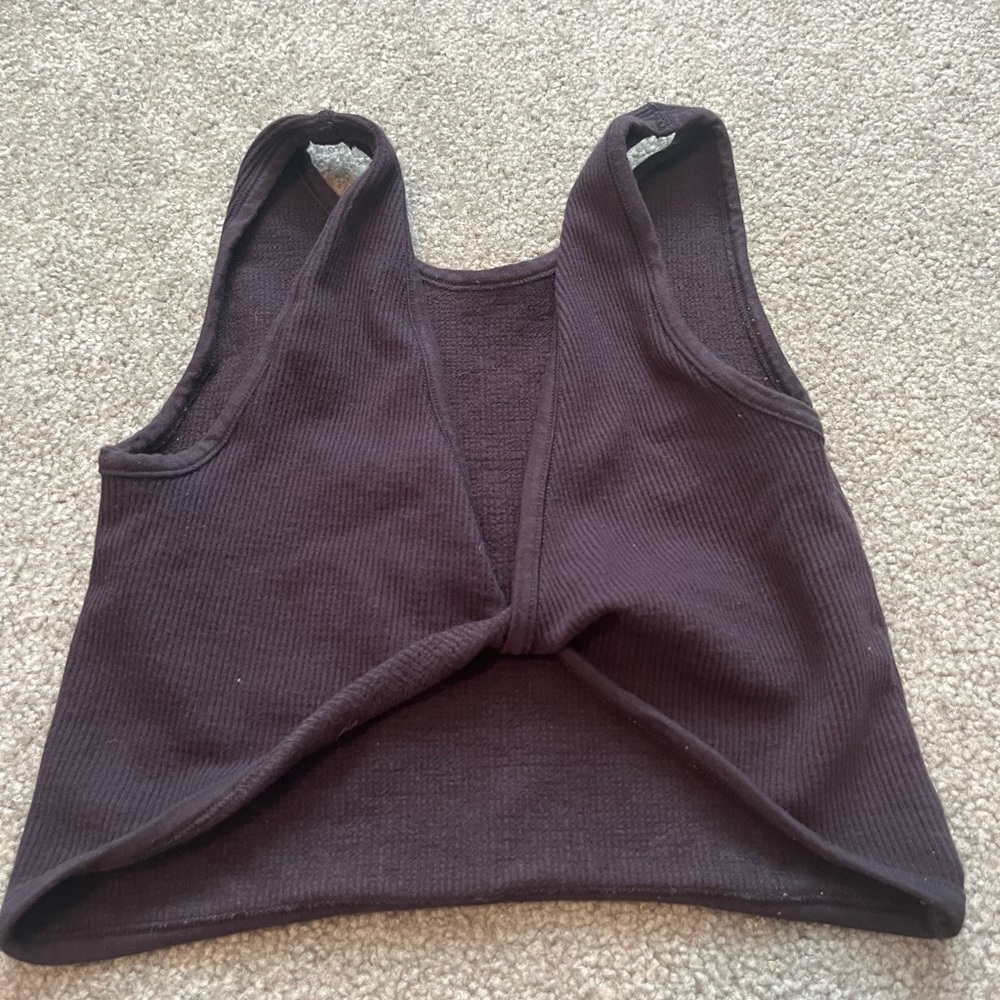 Dry goods black cropped top